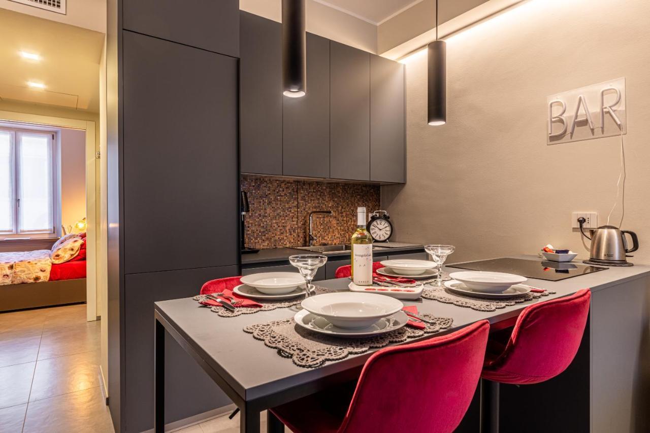 Duomo A 2 Fermate - Tiny Apartment In Pta Venezia Milán Exteriér fotografie
